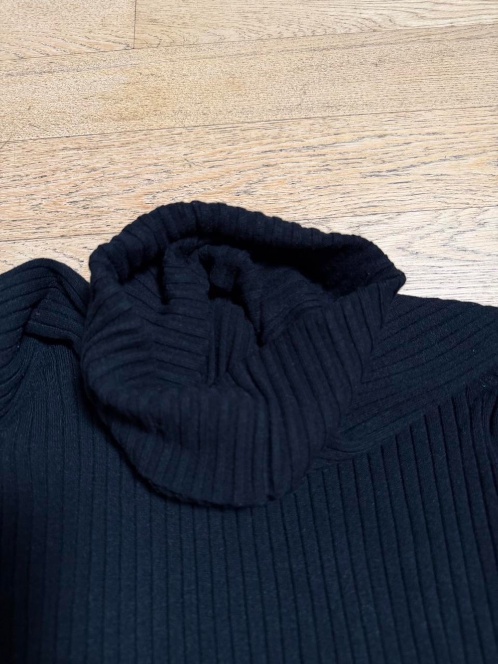 Black Ribbed Turtle Neck Long Sleeve - Picture 4 of 5